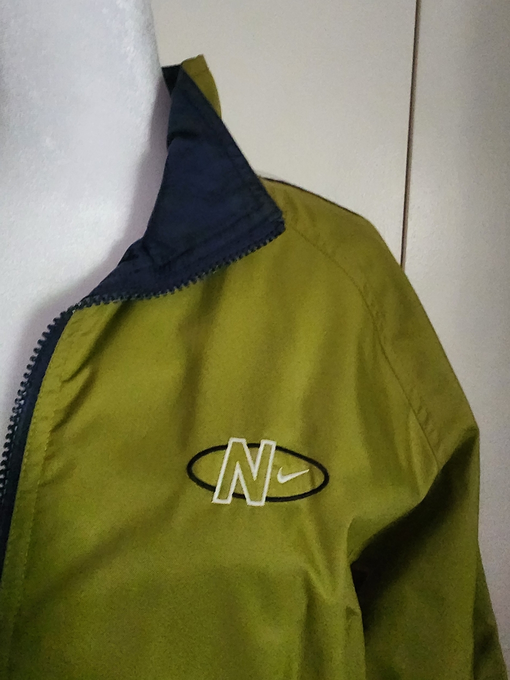 Vintage Nike Windbreaker - Picture 3 of 6